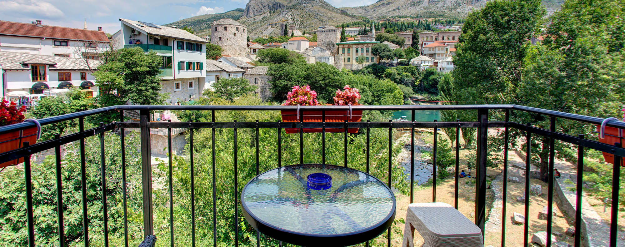 villa nur mostar - unesco zone old bridge view